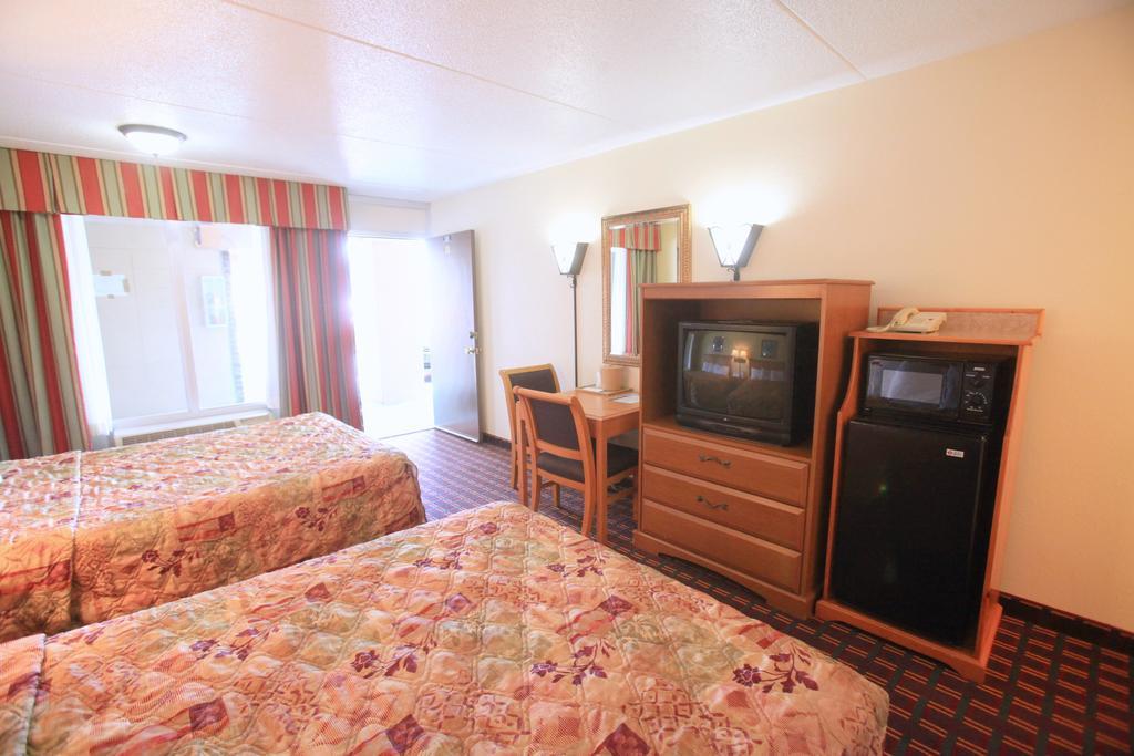 Regency Inn Pigeon Forge Bilik gambar